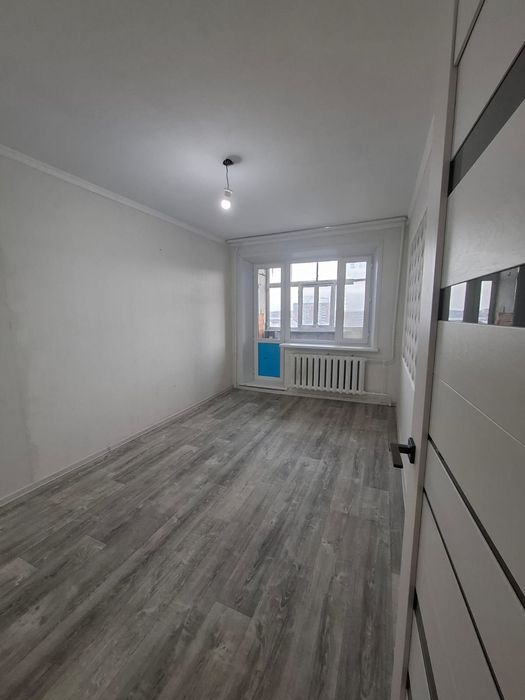 Продам 3 ком.кв, 8/9, Супер ЦЕНА