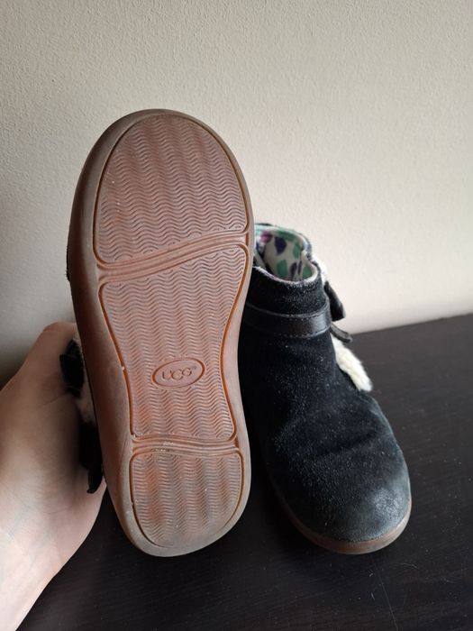 Ugg piele intoarsa