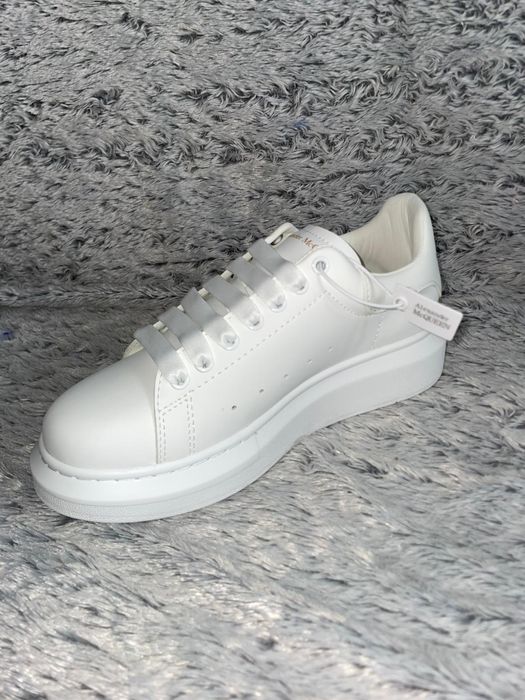 Alexander Mcqueen