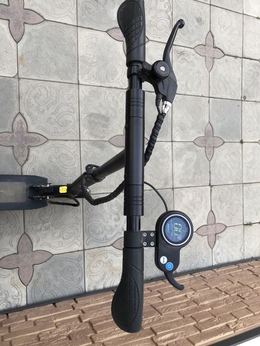 Элетросамокат joyor f1