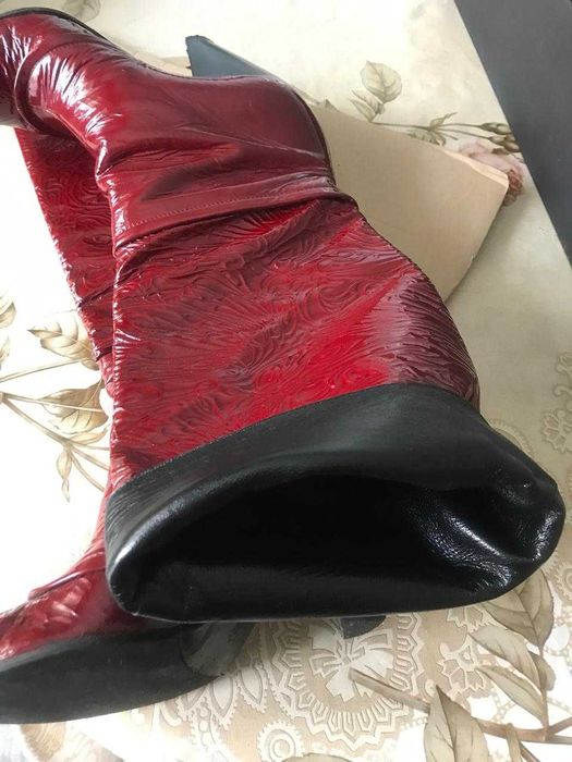 сапоги оригинальные, босоножки белые