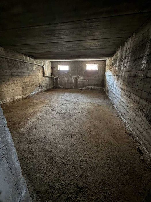 продаётся 54m2/73m2/75m2 цокольное помещение свободного назначения