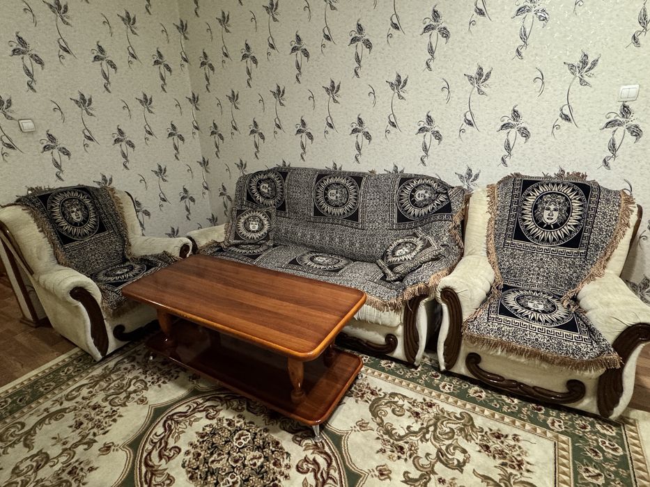 Госпиталка 1 переделанная в 2х комнатную квартира сдаётся!