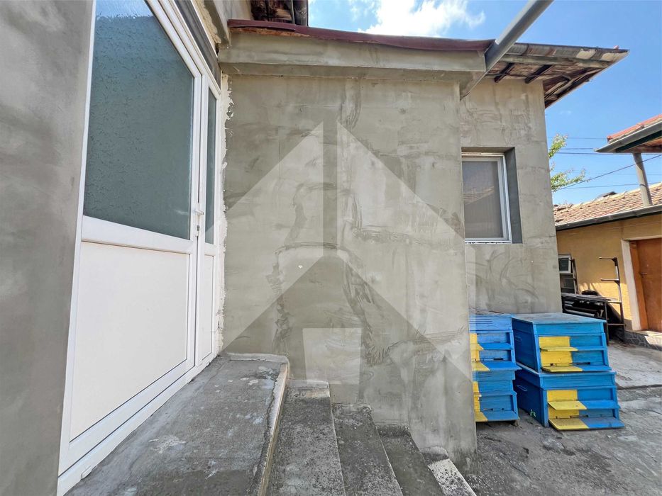 Продава се Къща в Нови пазар - 76 кв.м за 839 €/кв.м - Снимка #20