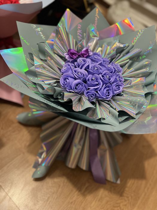 Buchet trandafiri satin