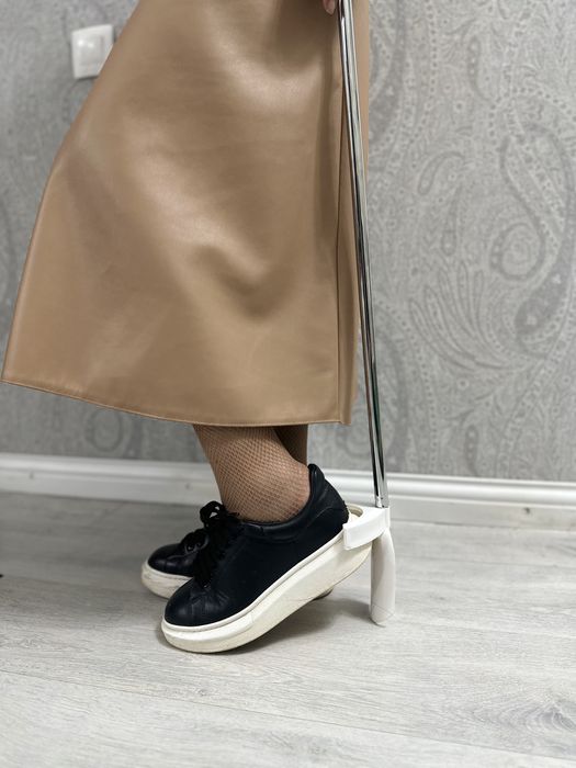 Универсальная ложка для обуви