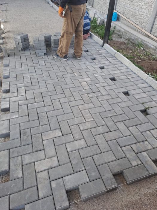 Укладка брусчатки