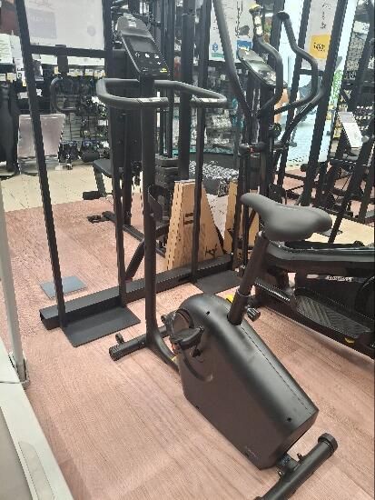 Bicicletă de apartament cu rezistență - produs resigilat Decathlon