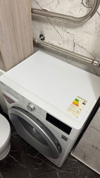 Продам стиральную машинку на 7 кг