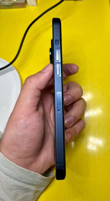 iPhone 15 pro max ideal