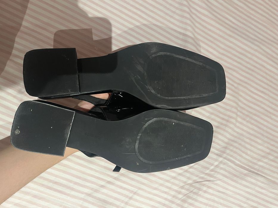 черные ,розовые балетки