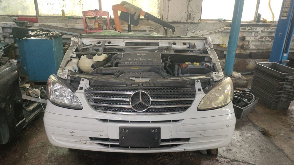 На Мерседес запчасть