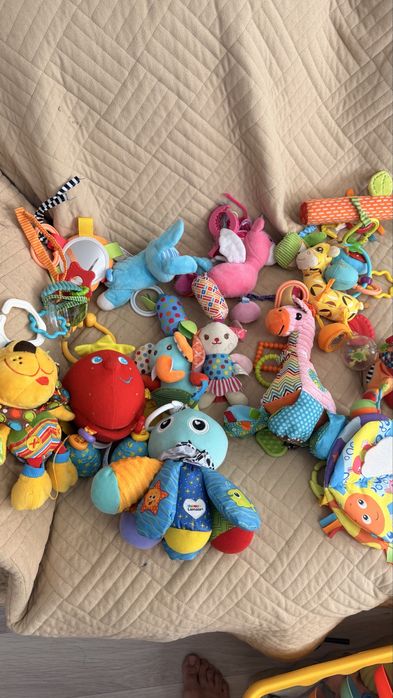 Продам детский игровой манеж