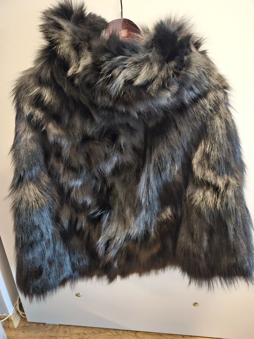 Дамско яке от лисица