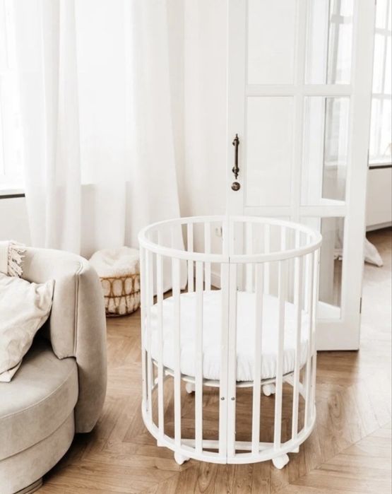 Кровать трансформер с маятником