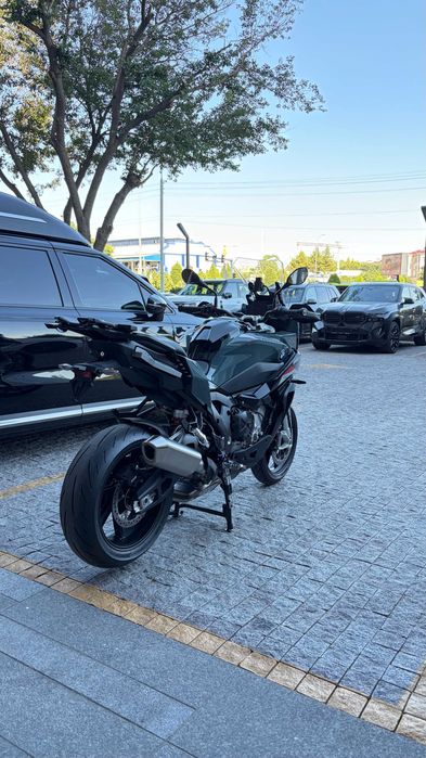 BMW S1000XR Sage Green 2026