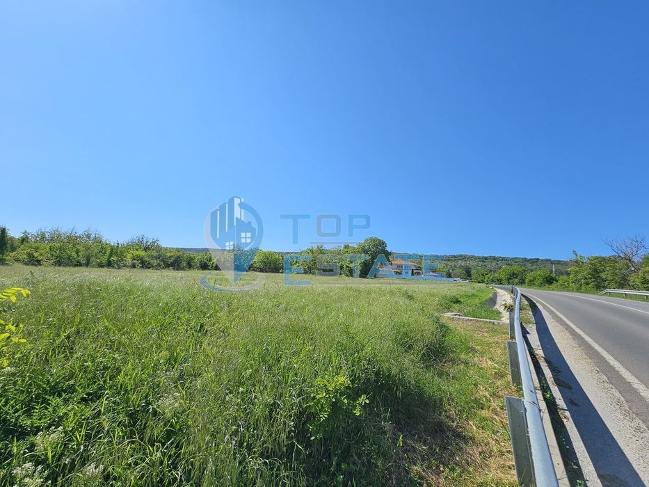 Продава се Парцел в Горна Оряховица - 4183 кв.м за 35 €/кв.м - Снимка #3