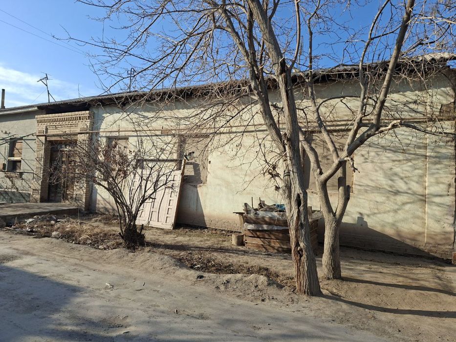 Турткул тумани Уй сотилади Срочна .