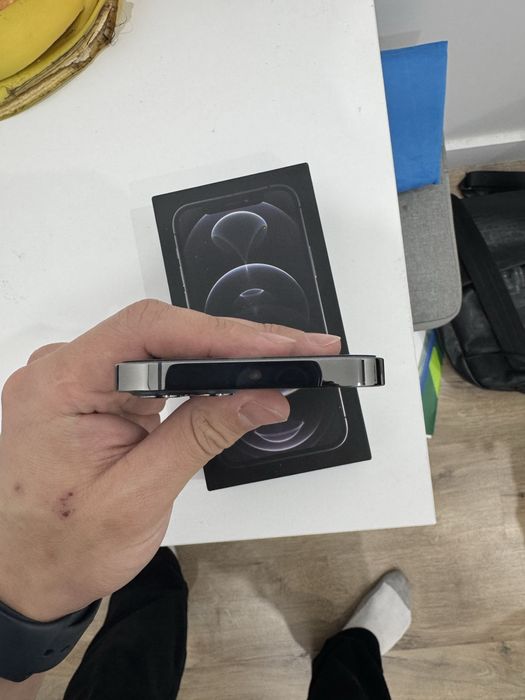 iPhone 12 Pro 256GB 83%