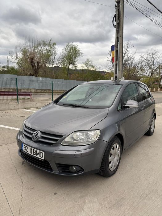 Golf 5 plus 1.4 benzina