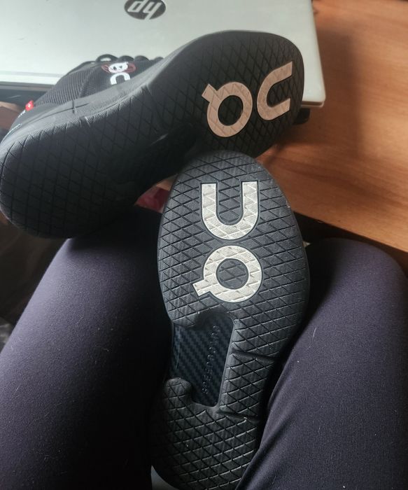 Маратонки On The Roger  Федерер