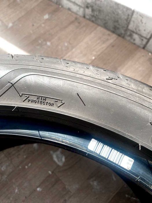 R19 Goodyear 275/35 Eagle F1 Asymmetric 3 100Y