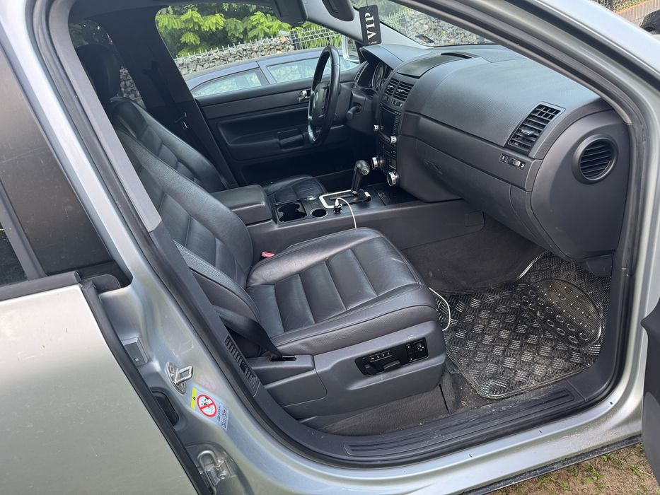 Toareg 2.5 tdi , 2007 , automat , proprietar,asigurare , itp 05/2027