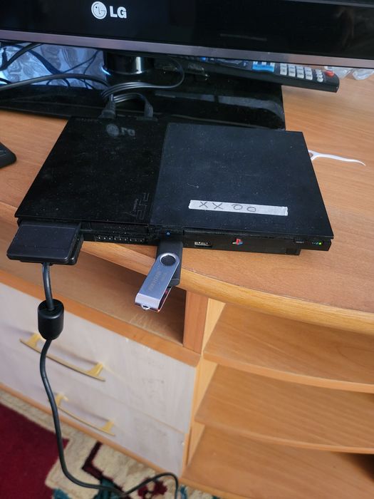 Продам сони плейстейшин2