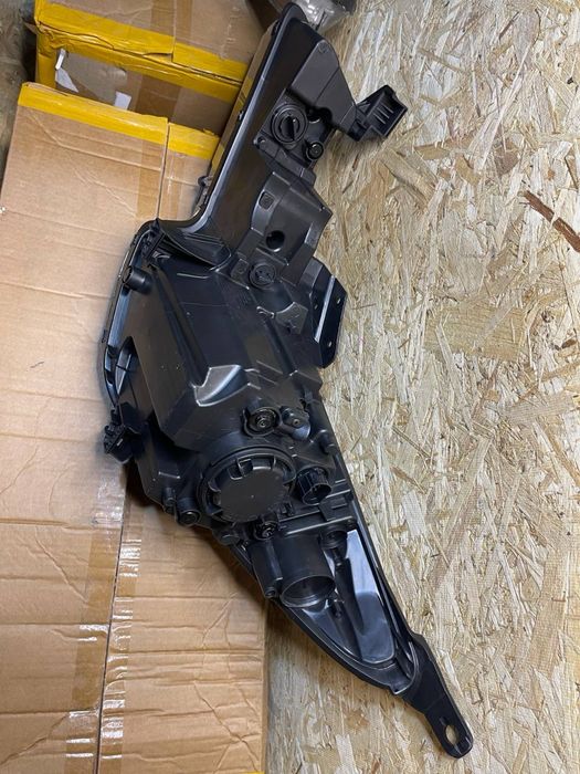 Фары на Hyundai Elantra 2020