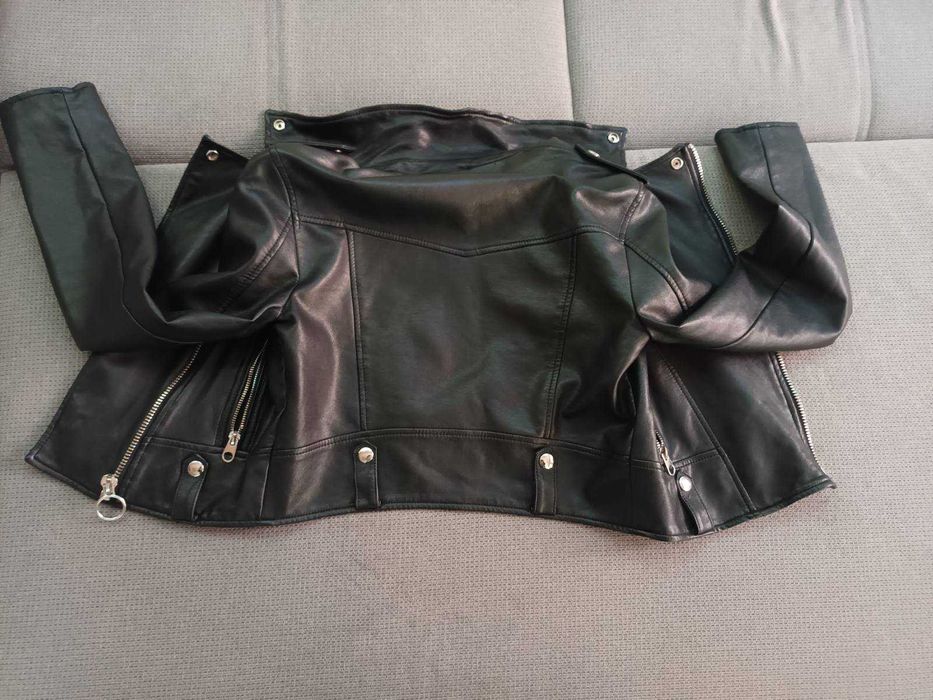 Кожени поли, къси гащи, панталон и сребрист комплект за 6-8 год