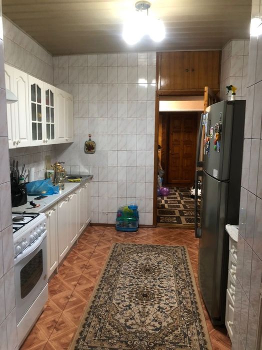 Продается 5 комнатная квартира в центре города Ташкента