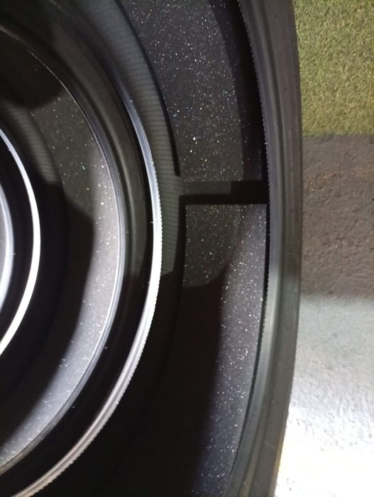 255 40 20 Goodyear și Bridgestone 150 lei bucata