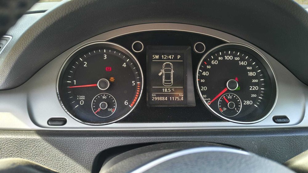 VOLKSWAGEN Passat CC 2011 — imagine 2