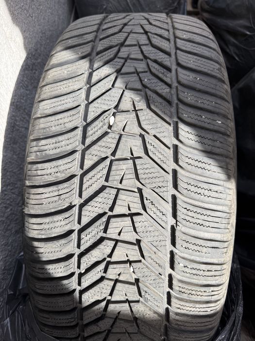4 Anvelope de iarna 2023 Hankook Winter i*cept evo3 X W330A XL 275/50 R20 113V SUV