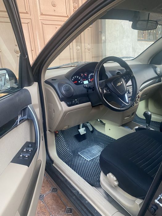 Nexia 3 2017 yil 4 Avtomat Metan gaz yengi petno bor