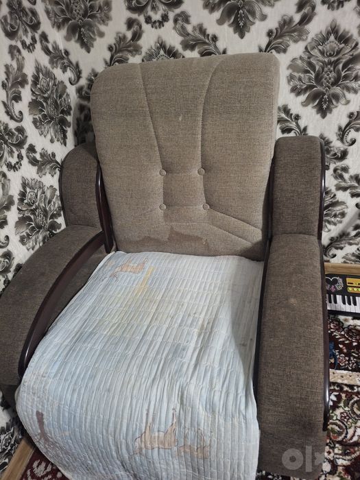 Divan srochna sotiladi