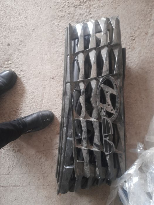 Оригинал запчасть стопы фара