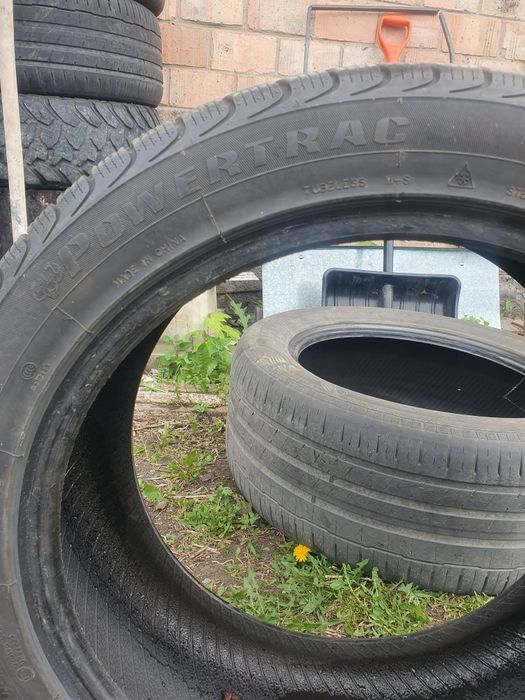 Продам резину R 18 235X45