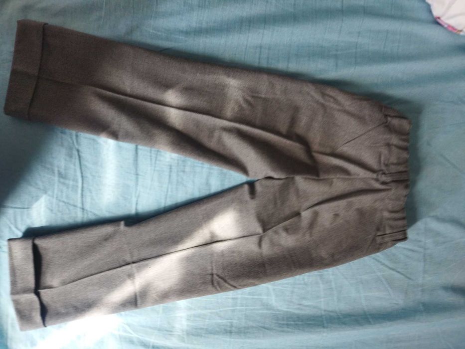 Бенетон, нов, елегантен панталон