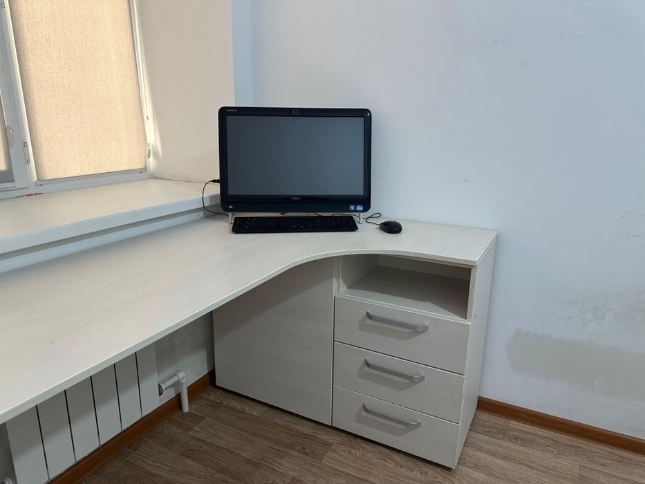 Мебель встроенная на детскую комнату