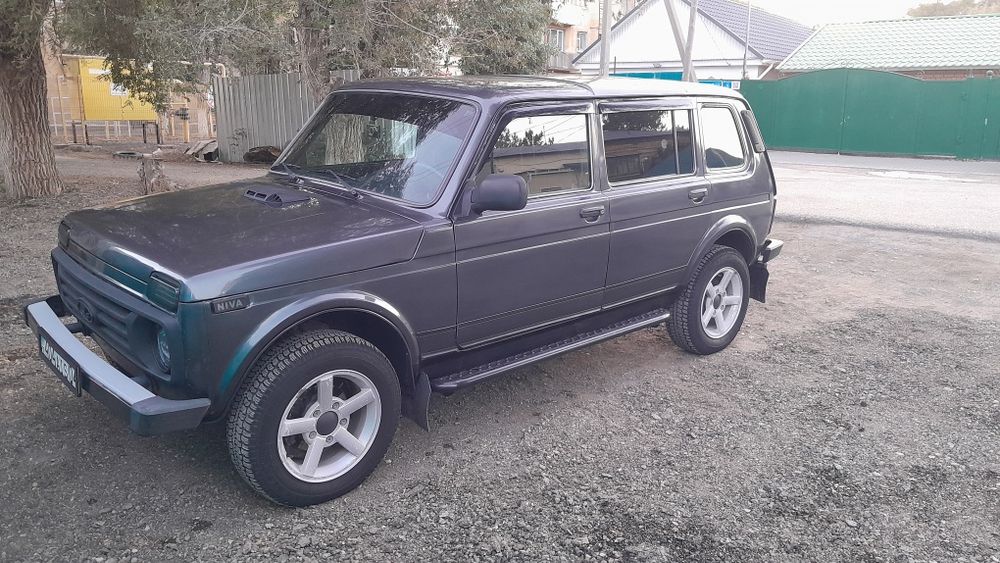 Продам ниву в хорошем состояние