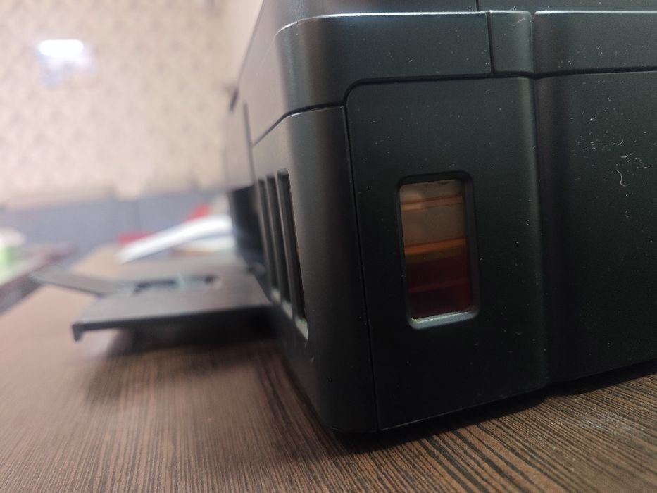 СРОЧНО! Продаю экономичный цветной принтер Canon с большими чернильным