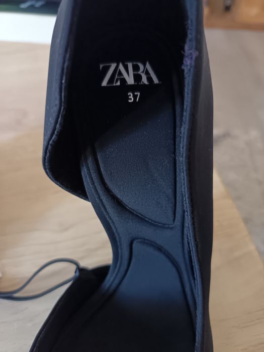 Официални обувки ZARA, 37 номер, стелка  около 23 см
