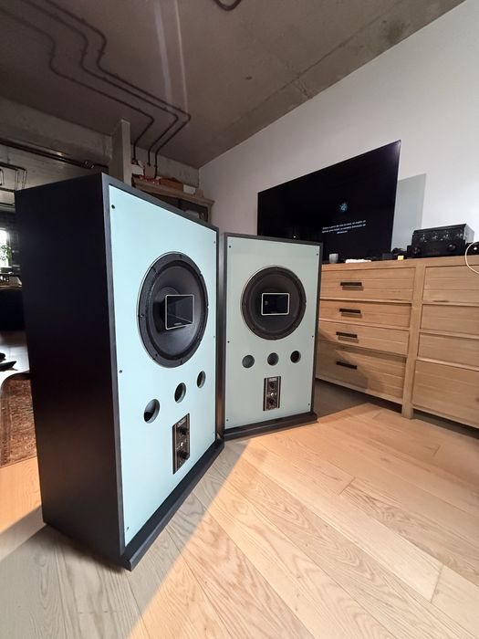Altec Lansing 604-8K în incinte custom tip 620