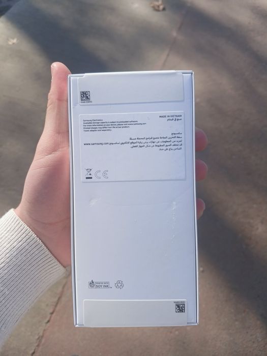 Самсунг а17 6/128