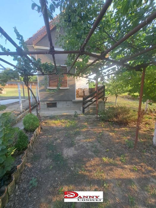 Продава се Къща в Велико Търново, Акация - 35 кв.м за 467 €/кв.м - Снимка #4