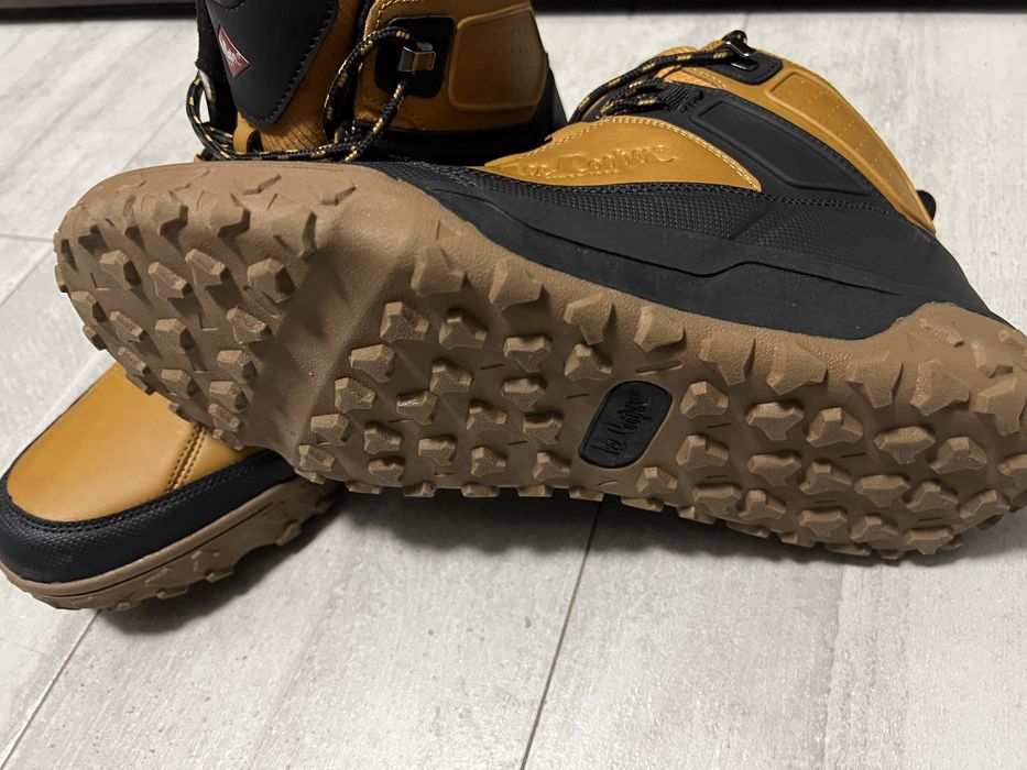 Обувки Lee Cooper - чисто нови