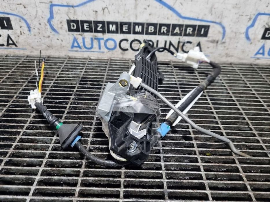 Maner exterior usa Mazda CX - 3 2015 - 2018 SUV 4 Usi Alb (1276) USA STANGA FATA