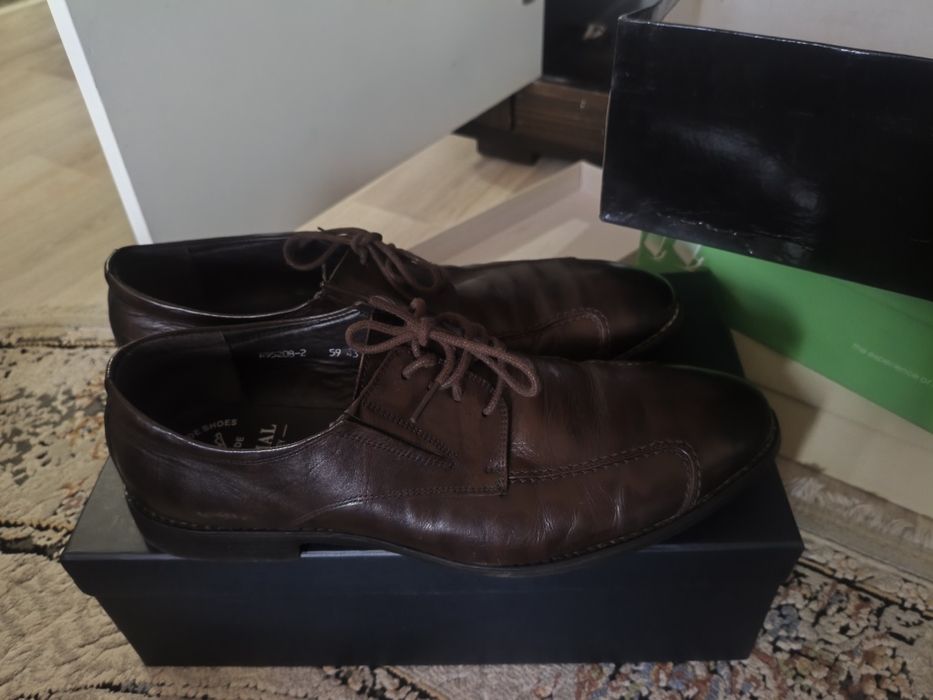 Туфли классика 42/43размер