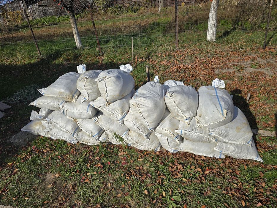 Lut Argila pamant soba teracota tencuiala